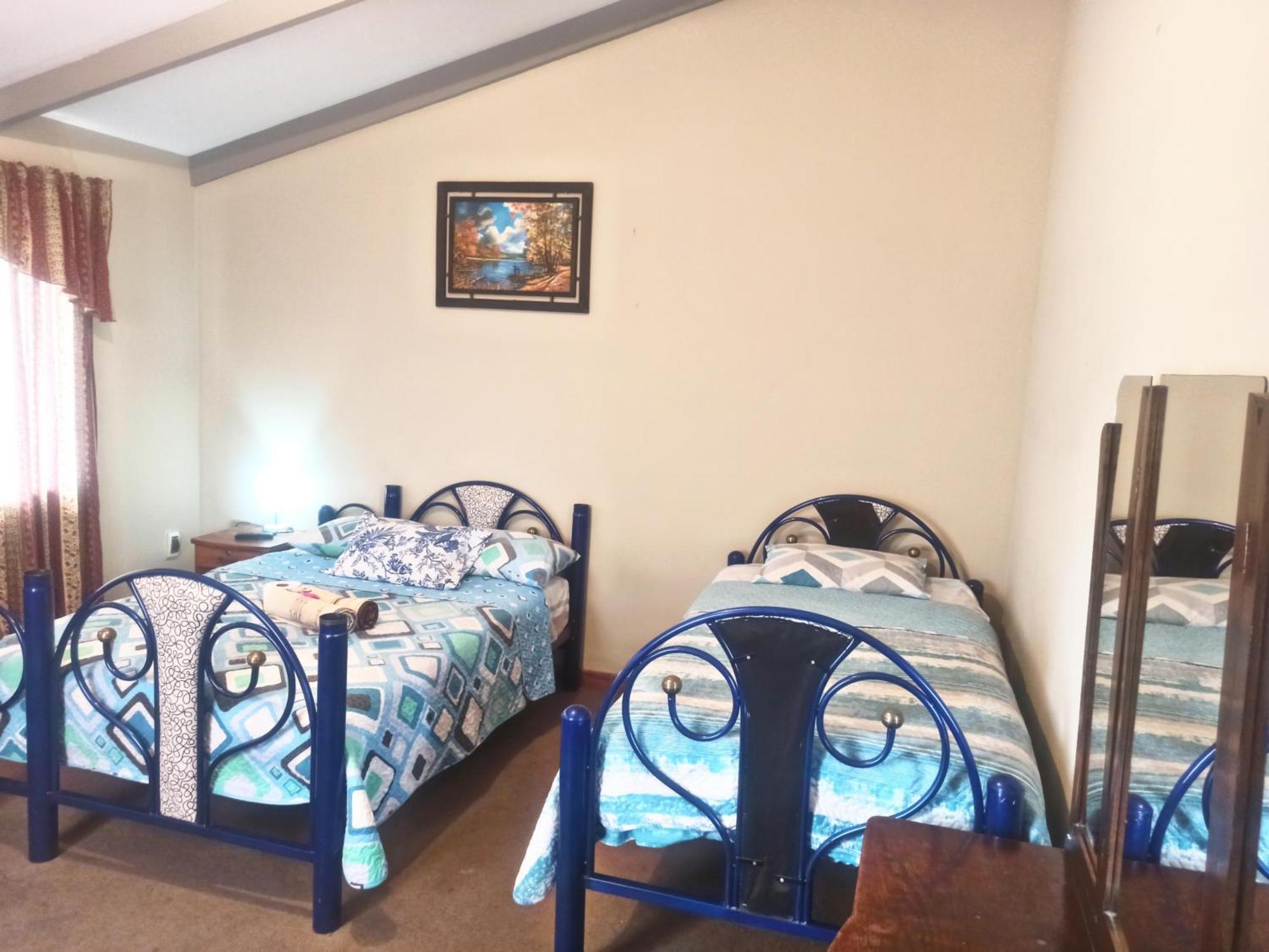 Residencial Moroni - Alojamiento En Cochabamba Bed and Breakfast Εξωτερικό φωτογραφία